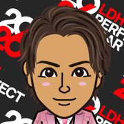 �L��