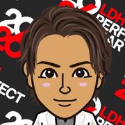 �L��