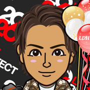 �L��
